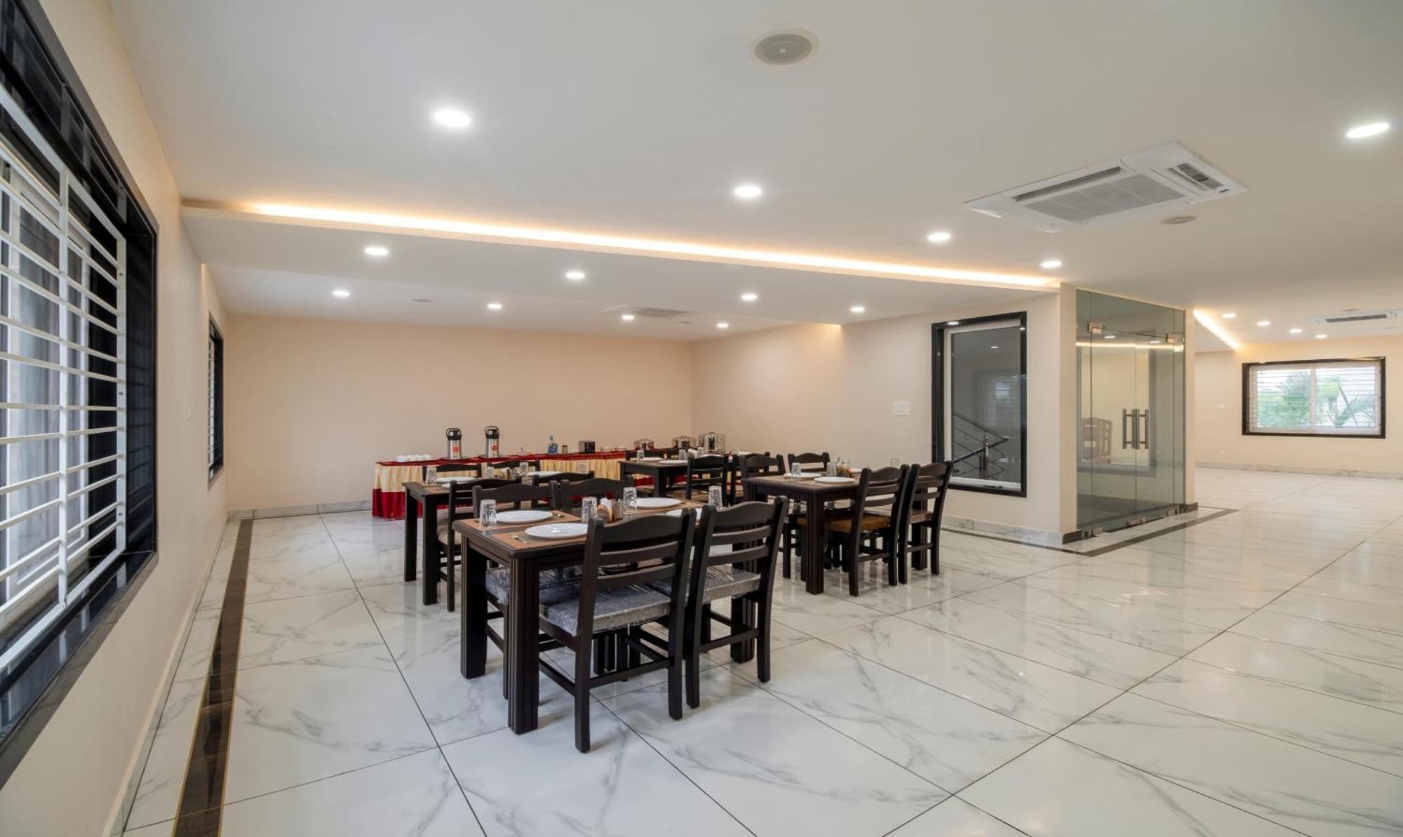 فندق Treebo Sea Heights Kākināda المظهر الخارجي الصورة